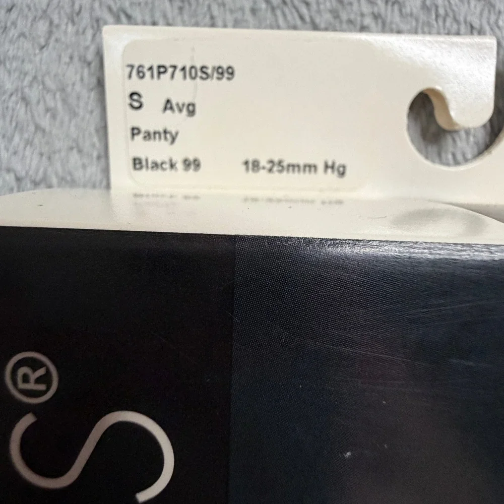 Sigvaris Sculptors 761 Compression Pantyhose Black 18-25mm Hg Small Avg 761P710S